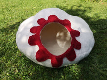Load image into Gallery viewer, Luxury Himalayan Felt Wool Handmade Cat Cave